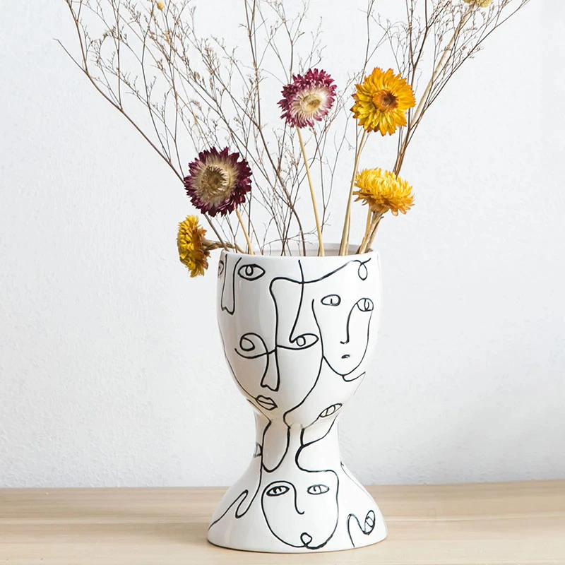 Vase Shapes and Styles: A Comprehensive Guide to Decorating Possibilities